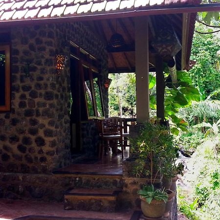 Pondok Manis Singaraja  Exterior photo