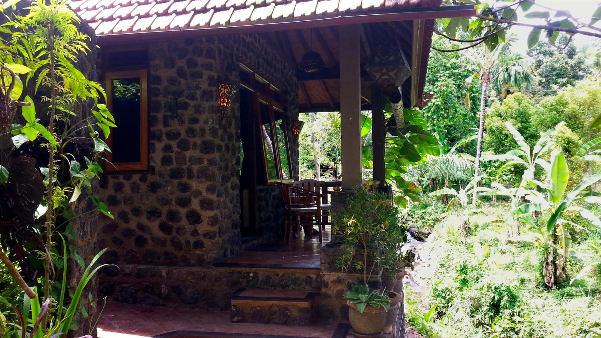 Pondok Manis Singaraja  Exterior photo